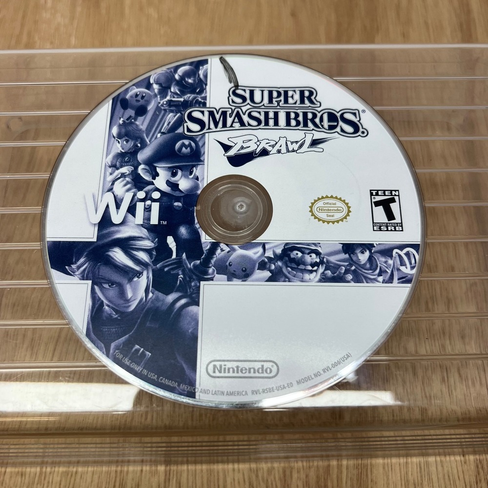 Nintendo Super Smash Bros. Brawl Wii Video Game Disc RVL-RSBE-USA-E0 Fighting